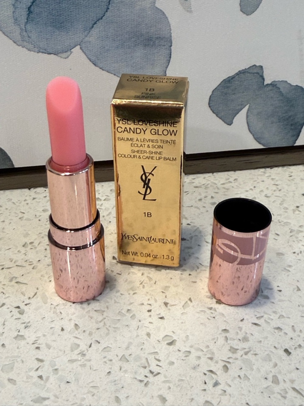 *NEW*1.3g* 1B * Yves Saint Laurent Candy Glow Sheer Pink Lip Balm - 1B